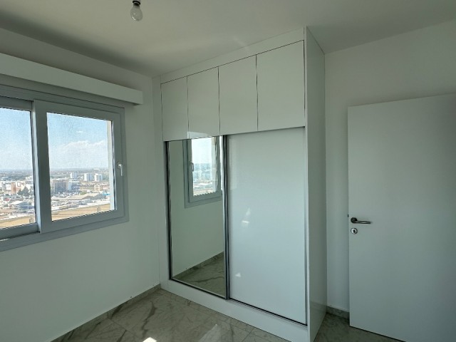 Brand new flat in the city center with sea view