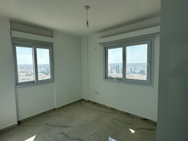 Brand new flat in the city center with sea view