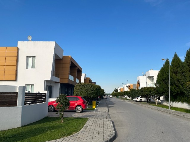 Wunderschöne Villa mit privatem Pool auf dem Gelände „Saklikent“.