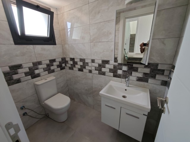 Yenibogazicinde yeni, hazir,guzel villa (3+1) 315 m2