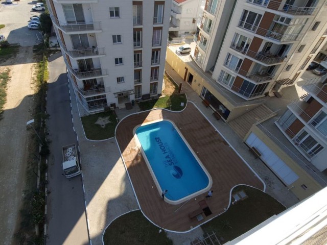 Fully furnished 3 + 1 apartment for sale in a beachfront complex in Famagusta Gülserende