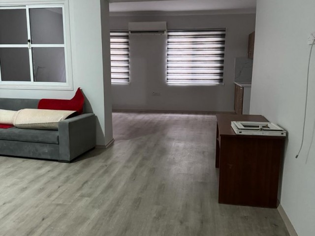 Lefkoşa Gönyelide Satılık 33 Studio Odalı Komple Bina