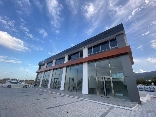 500 m2 Warehouse in Alsancak 2500 STG / 0548 823 96 10 ** 