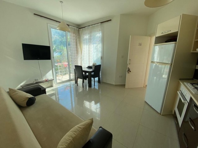 1 bedroom penthouse for rent in Kyrenia, Alsancak