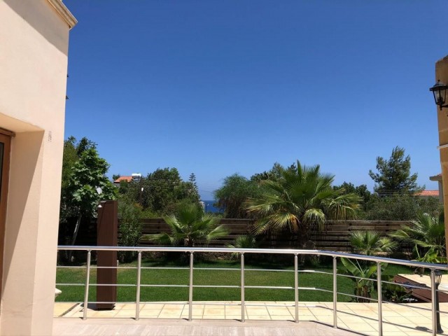 Villa To Rent in Çatalköy, Kyrenia