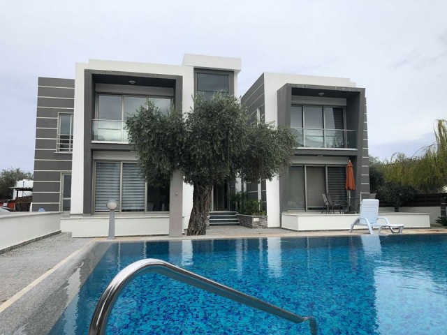 2+1 Flat with Shared Pool for Rent near Cratosa, Kyrenia