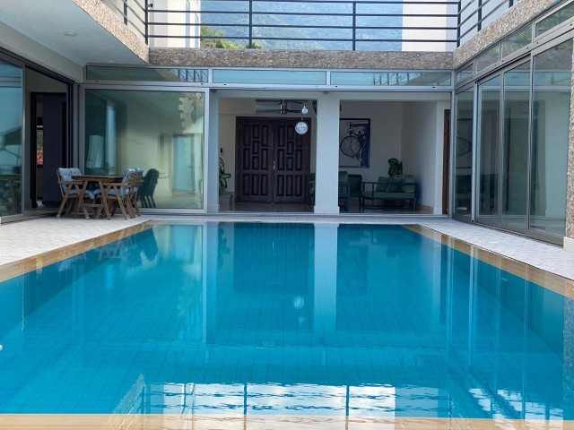 250 STG villa per day with 4+1 furnished pool in Alsancak / 0548 823 96 10 ** 