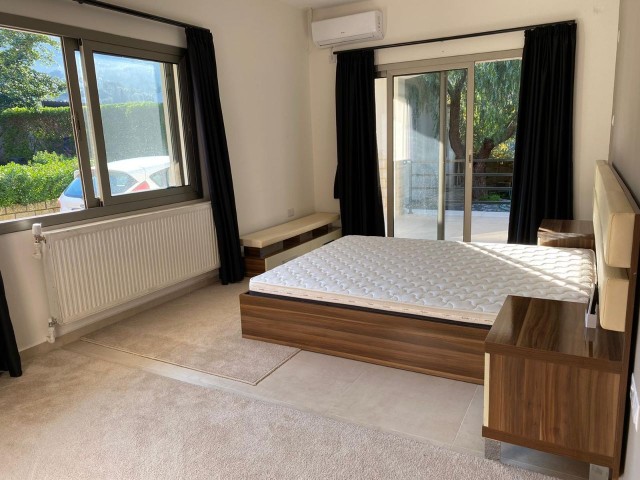 4+1 möblierte Villa mit Pool in Alsancak 250 STG pro Tag / 0548 823 96 10 ** 