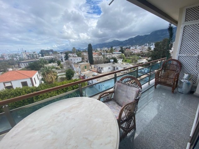 2 bedroom apartment for rent in Kyrenia Center