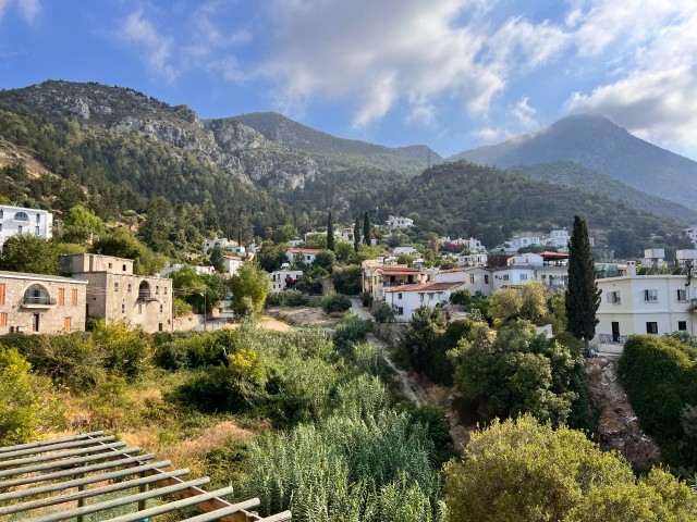 3+1 Wohnung Zu Vermieten In Kyrenia Bellapais ** 