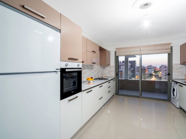 2 bedroom penthouse aoartment for rent in Kyrenia Center