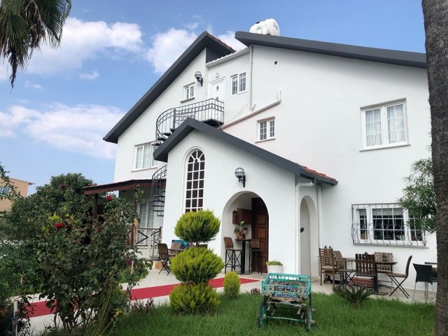 3 + 1 furnished villa in Karaoglanoglu district 1500 STG / 0548 823 96 10 ** 