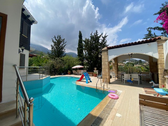 Villa To Rent in Bellapais, Kyrenia