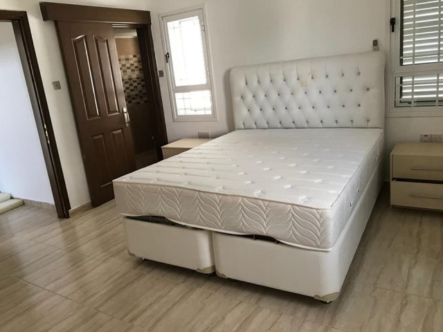 Zeytinlik'de 3+1 eşyalı villa 850 STG / 0548 823 96 10