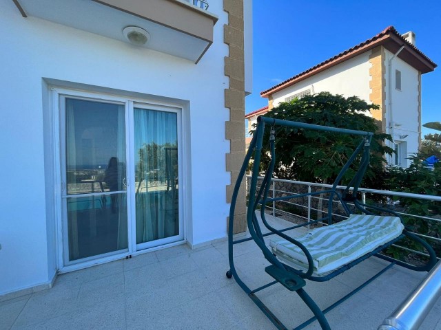 Kyrenia Karsiyaka 3+1 Villa zu vermieten / mit privatem Pool