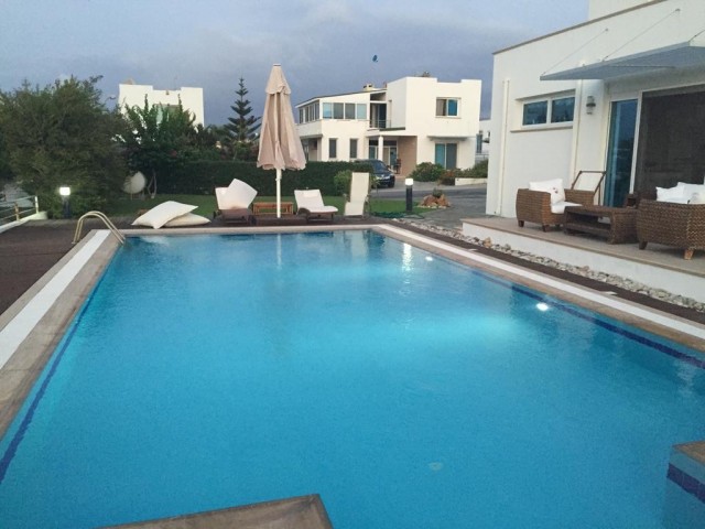 Villa To Rent in Çatalköy, Kyrenia