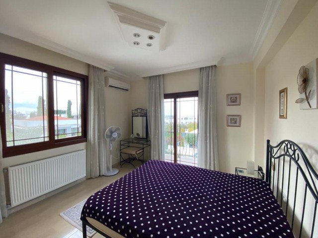 Girne Bellapais 3+1 Villa For Rent / ESK ist zu Fuß erreichbar