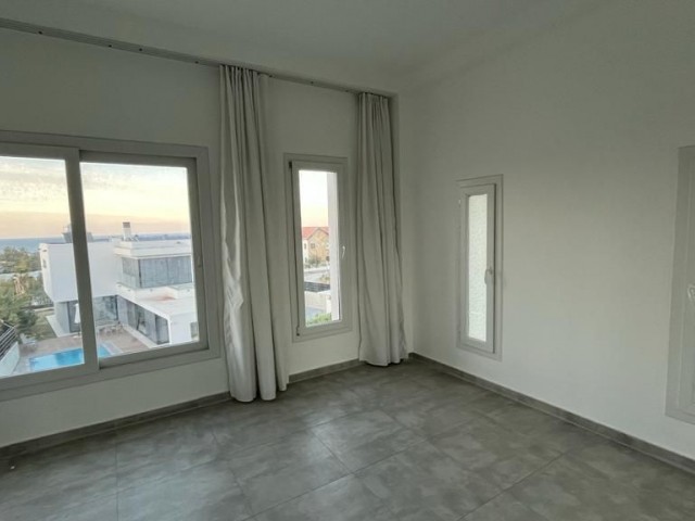 Girne Bellapais  Satılık 5+1 Villa