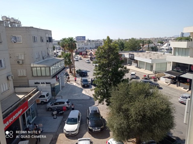 Eben Kaufen in Ortaköy, Nikosia