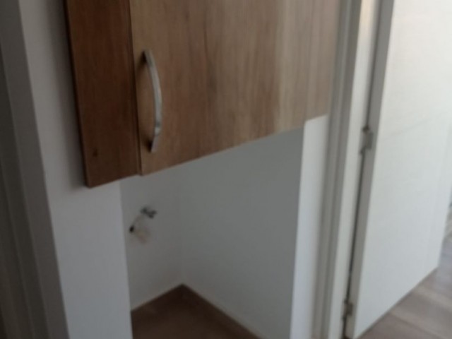 GROßES GERÄUMIGES (3+1) PENTHOUSE MIT DOPPELAUFZUG UND PARKPLATZ IN HERVORRAGENDER LAGE IN GEHRUNG ERWARTET SIE ZUM GÜNSTIGEN PREIS ** 