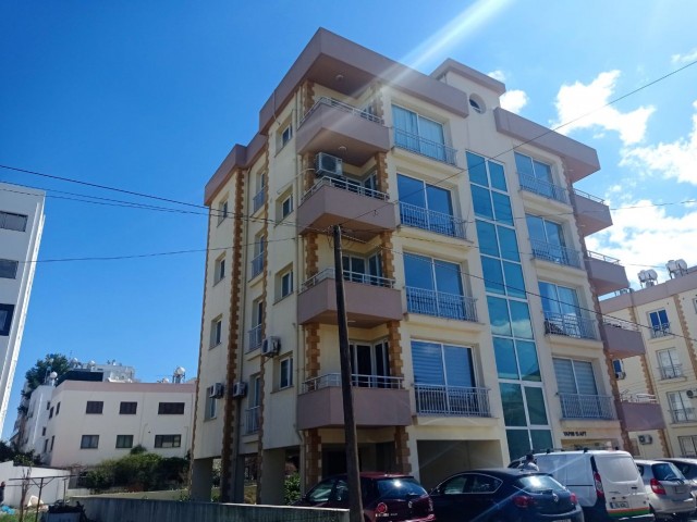 INVESTMENT WITH RENTAL GUARANTEED IN KAYMAKLI TERMINAL AREA (2+1) 90M2 LARGE SPACIOUS FLAT FOR SALE ** 