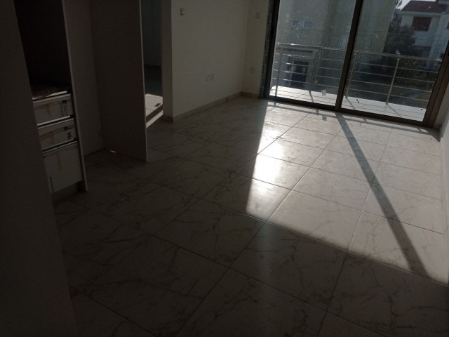 Ground floor 2+1 flat for sale in the center of Gonyeli ** 