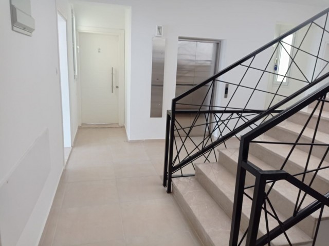 Spacious Penthouse for Sale in a Central Location with City View in Gonyeli ** 