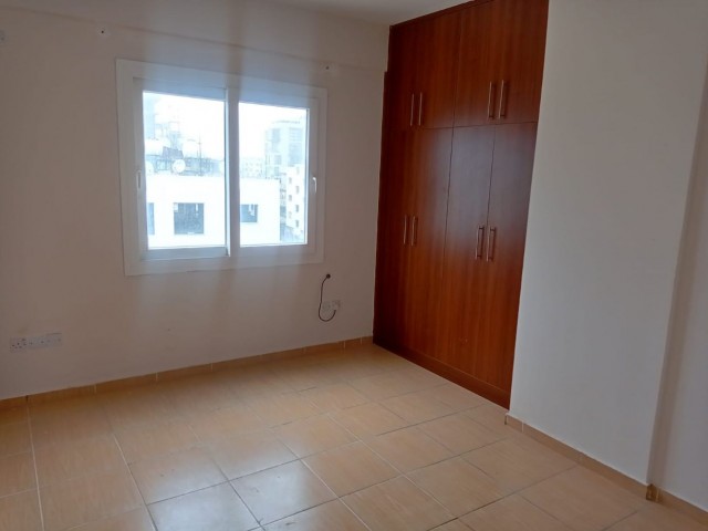 THE APARTMENT WITH ELEVATOR AND PARKING LOT (3+1) IN THE PERFECT LOCATION IN YENIŞEHIR IS IN A VERY GOOD CONDITION AND THE RENT IS GUARANTEED TO BE WAITING FOR THE LUCKY OWNER ** 