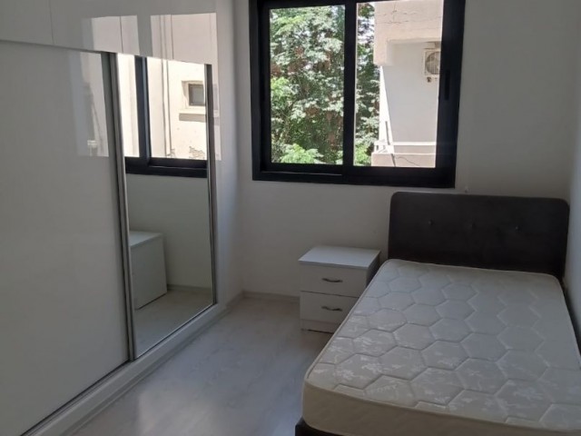 SPACIOUS SPACIOUS 90M2 (2+1) APARTMENT FOR RENT WITH ELEVATOR AND PARKING WITH FURNISHED TERRACE IN A NEW BUILDING IN AN EXCELLENT CENTRAL LOCATION. ** 