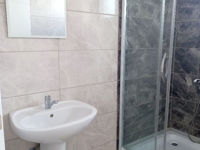 Yenişehir Merkez Konumda Teraslı, Eşyalı 2+1 Kiralık Daire