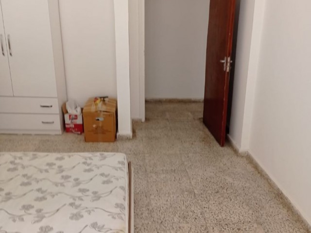 GROßE GERÄUMIGE (3+1) BBQ-WOHNUNG ZU VERMIETEN IN DER NÄHE VON HALTESTELLEN IN AUSGEZEICHNETER LAGE IN ORTAKÖY ** 