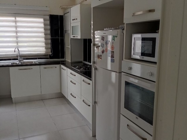 2+1 Semi-furnished apartment in Kucukkaymakli district ** 