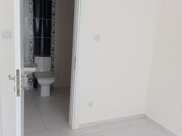 Küçükkaymaklı bölgesinde 2+1 yarı eşyalı daire