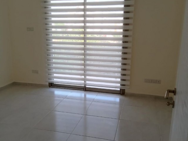 90M2 SPACIOUS SPACIOUS RENTAL APARTMENT WITH ELEVATOR (2+1) IN KAYMAKLI TERMINAL AREA ** 