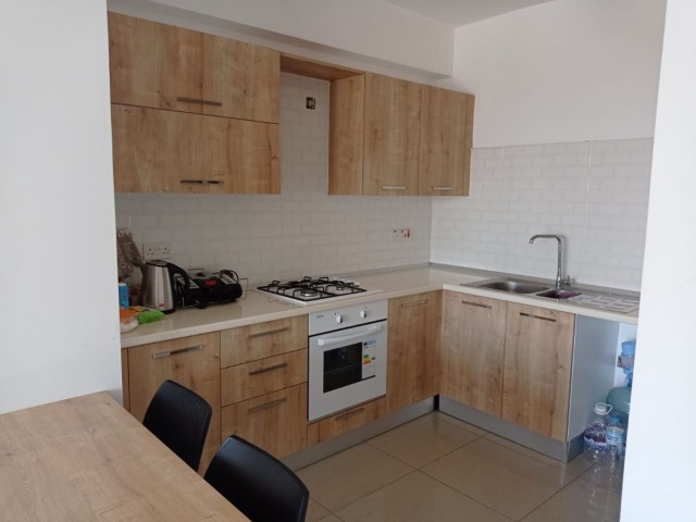 SPACIOUS SPACIOUS (2+1) 90M2 PERFECT 1 IN THE CENTRAL LOCATION AT MITREELI. APARTMENT FOR RENT, MADE WITH HIGH-CLASS WORKMANSHIP AND MATERIALS ** 