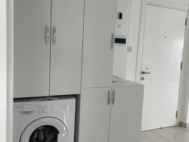 Luxus 2 + 1 Wohnung zur Miete in zentraler Lage in Yenisehir ** 