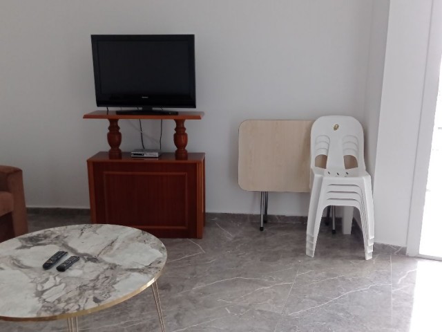 Bakanlıklar bölgesinde merkezi konumda kiralık 2+1 yeni eşyalı sıfır daire