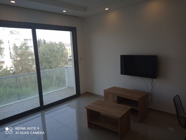 A PERFECT (2 + 1) APARTMENT FOR RENT WITH ZERO FURNITURE IN A NEW ELEVATOR BUILDING IN ORTAKENT, WITHIN WALKING DISTANCE OF DEREBOYUN AND STOPS ** 
