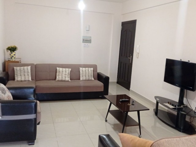 Ground floor, centrally located 2+1 furnished flat for rent in Gönyeli