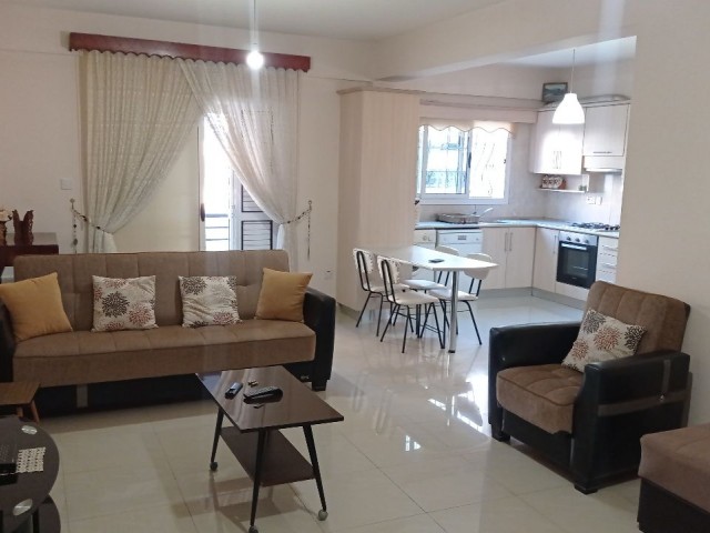 Ground floor, centrally located 2+1 furnished flat for rent in Gönyeli