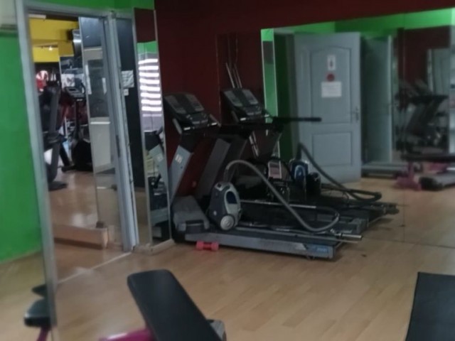 فروش DEVREN GYM مشتری آماده محل کار ایجاد شده به دلیل تغییر شغل، ما با قیمت بسیار مقرون به صرفه جابجا می کنیم