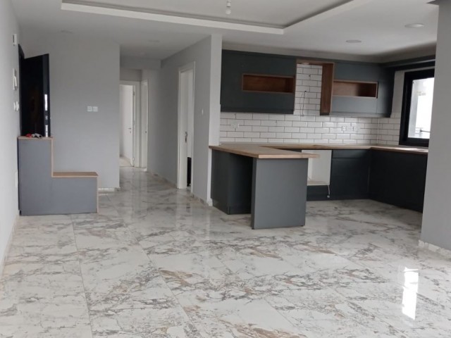 3+1 luxury apartment in Gonyeli Center