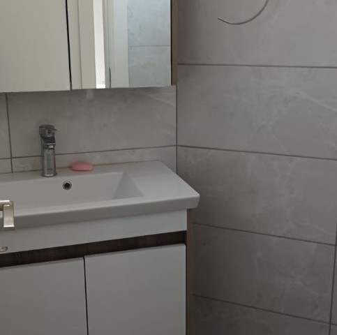 PERFECT LOCATION IN YENIKENT, VERY CLOSE TO STOPS AND MARKETS, LARGE AND SPACIOUS, VERY CONVENIENT (2+1) FLAT FOR RENT WITH ALL AIR CONDITIONING ROOMS