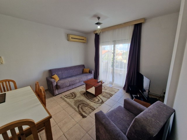 2+1 flat for rent in Kyrenia center, within walking distance to bus stops and markets