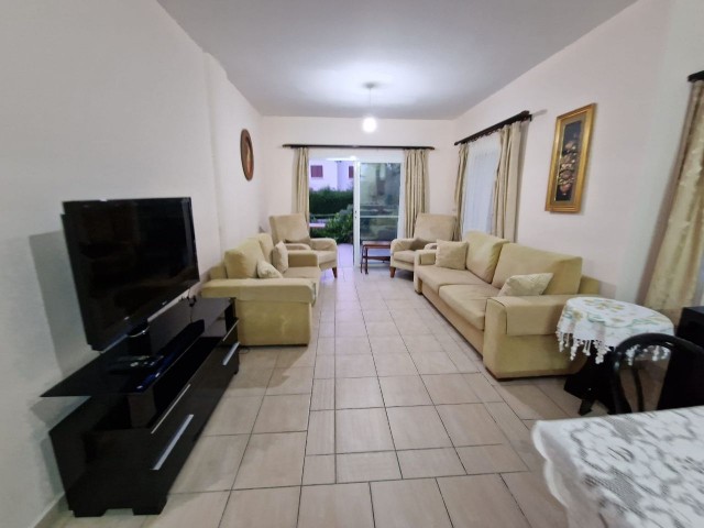 STUNNING VILLA FOR RENT WITH A GARDEN, SPACIOUS 170M2 (3+1) WITH COMMON SWIMMING POOL IN A PRIVATE SITE WITH A GARDEN IN A PERFECT LOCATION AT WALKING DISTANCE TO GAU IN GIRNE