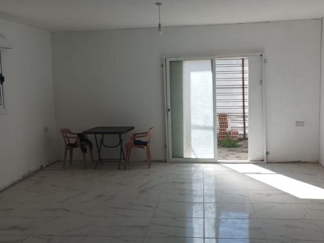 PERFECT, SPACIOUS AND SPACIOUS DETACHED RESIDENCE FOR SALE AT A VERY REASONABLE PRICE WITH 150M2 GARDEN IN 700M2 GARDEN IN SERHATKÖY AREA, ONE OF THE MOST BEAUTIFUL AND GREEN AREAS OF CYPRUS