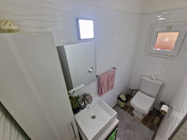 ویلای نیمه مساحت 150 متری ترکیه با 150 متر مربع اتاق خواب و حمام و رختکن برای فروش در ینیکنت