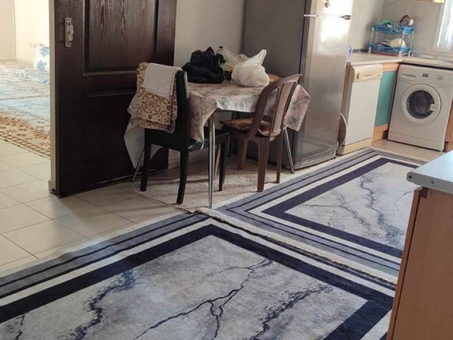 3+1 flat for sale in Yenicami area