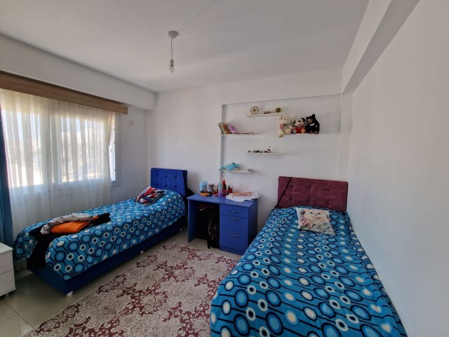 PERFECT LOCATION IN GÖNYELİ 90 M2 (2+1) LARGE SPACIOUS 4 YEARS OLD VERY CLEAN BARGAIN TURKISH MADE FLAT FOR SALE NO VAT AND TRANSFORMER.