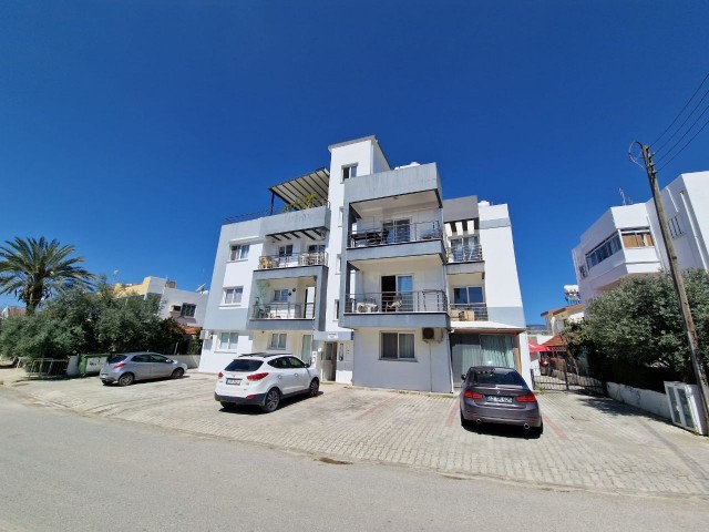 PERFECT LOCATION IN GÖNYELİ 90 M2 (2+1) LARGE SPACIOUS 4 YEARS OLD VERY CLEAN BARGAIN TURKISH MADE FLAT FOR SALE NO VAT AND TRANSFORMER.